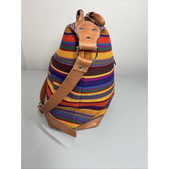 Weekend Traveler Bag Large Crossbody Southwestern Boho Colorful Made Guatemala - Picture 3 of 14